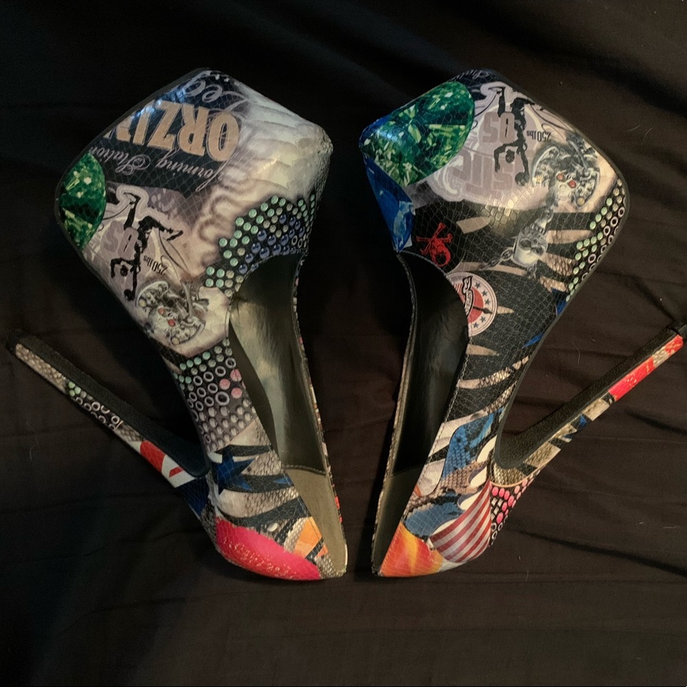 Size 8 multi pattern pumps
